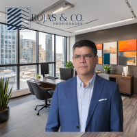 CARLOS ROJAS